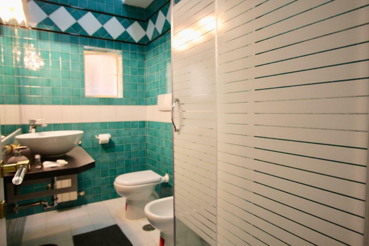 Monti Luxury Hotell Roma Eksteriør bilde